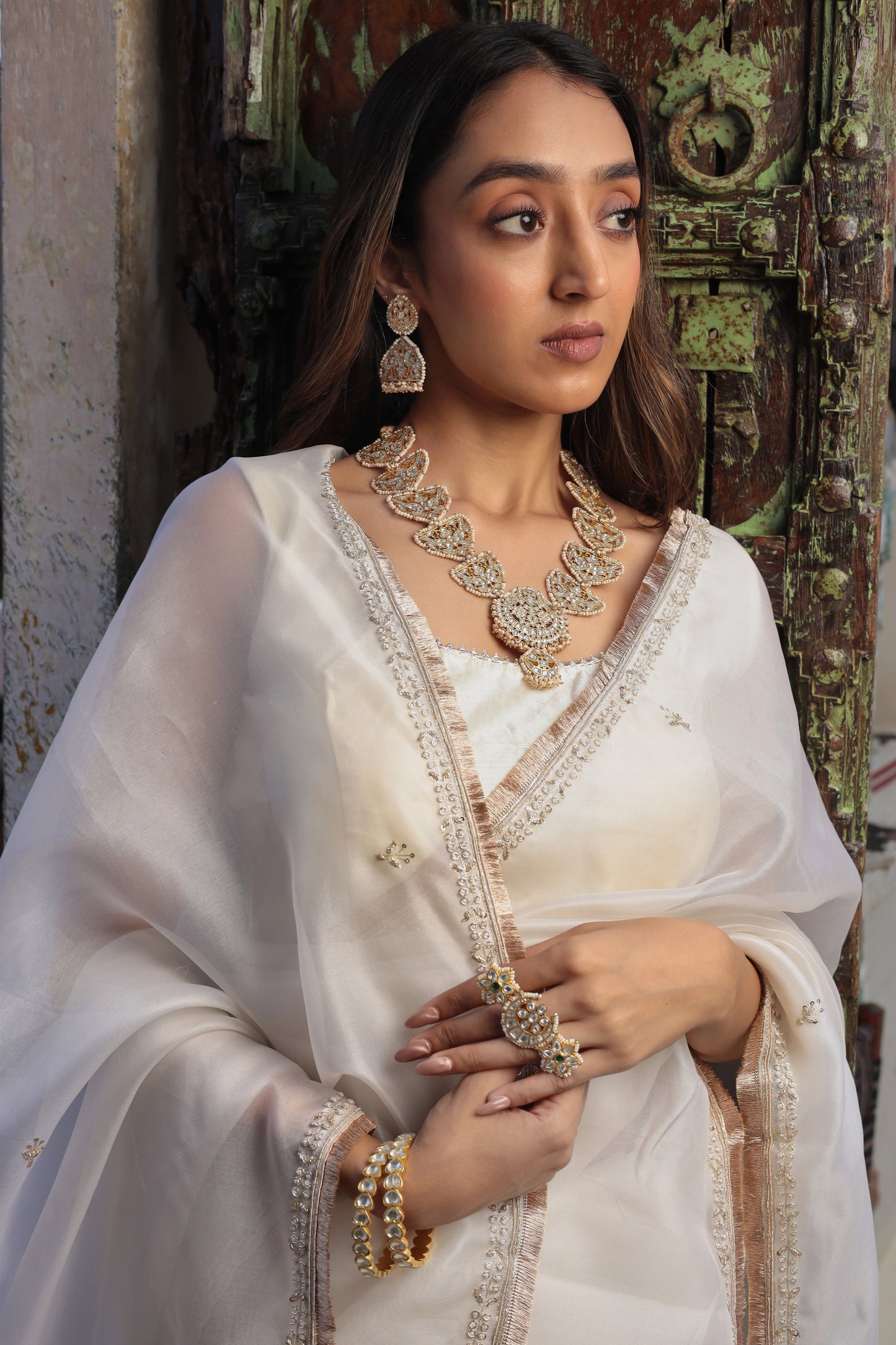 Manika Jadau Necklace Set