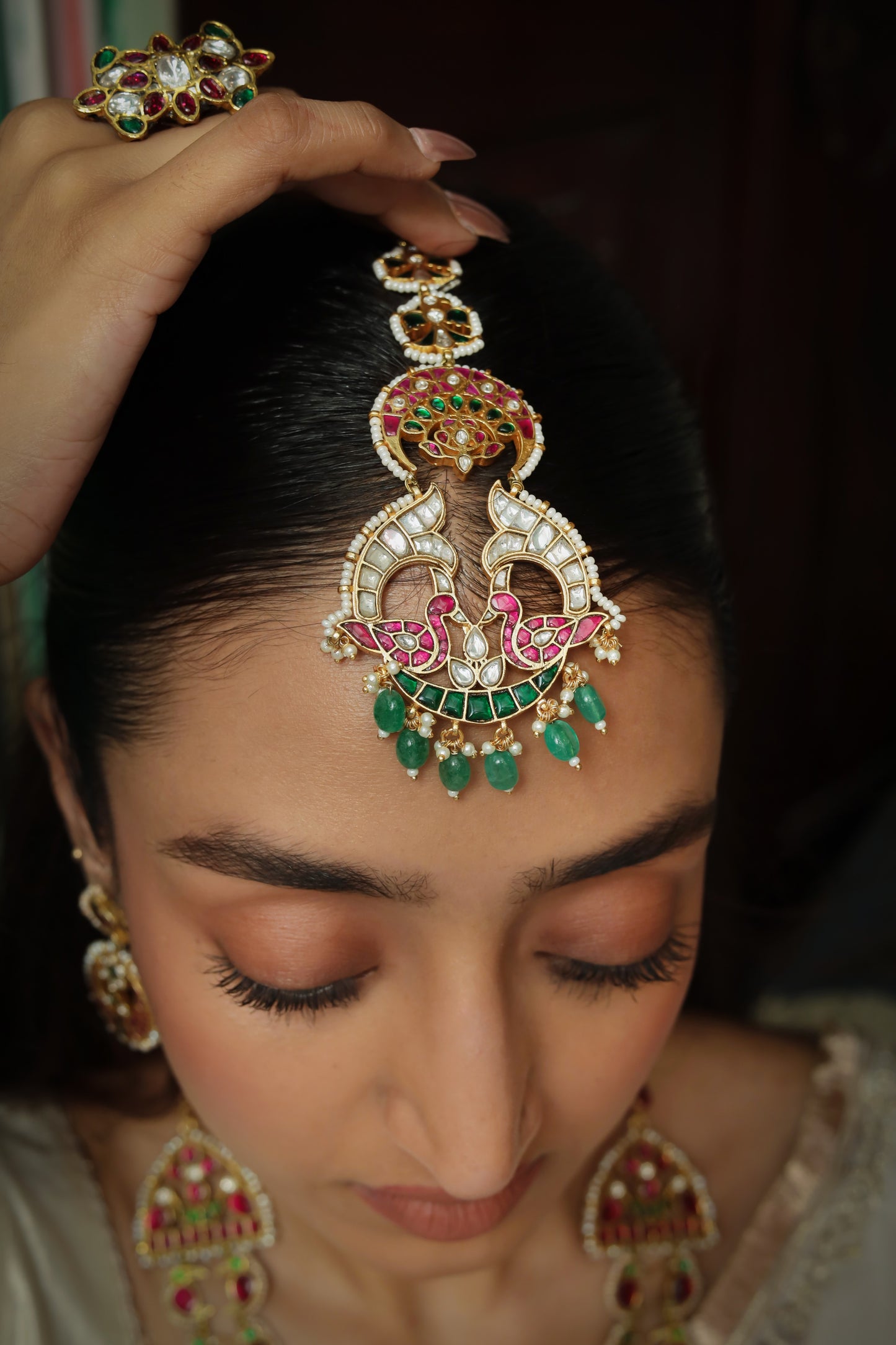 Mayuri Jadau Maang Tika