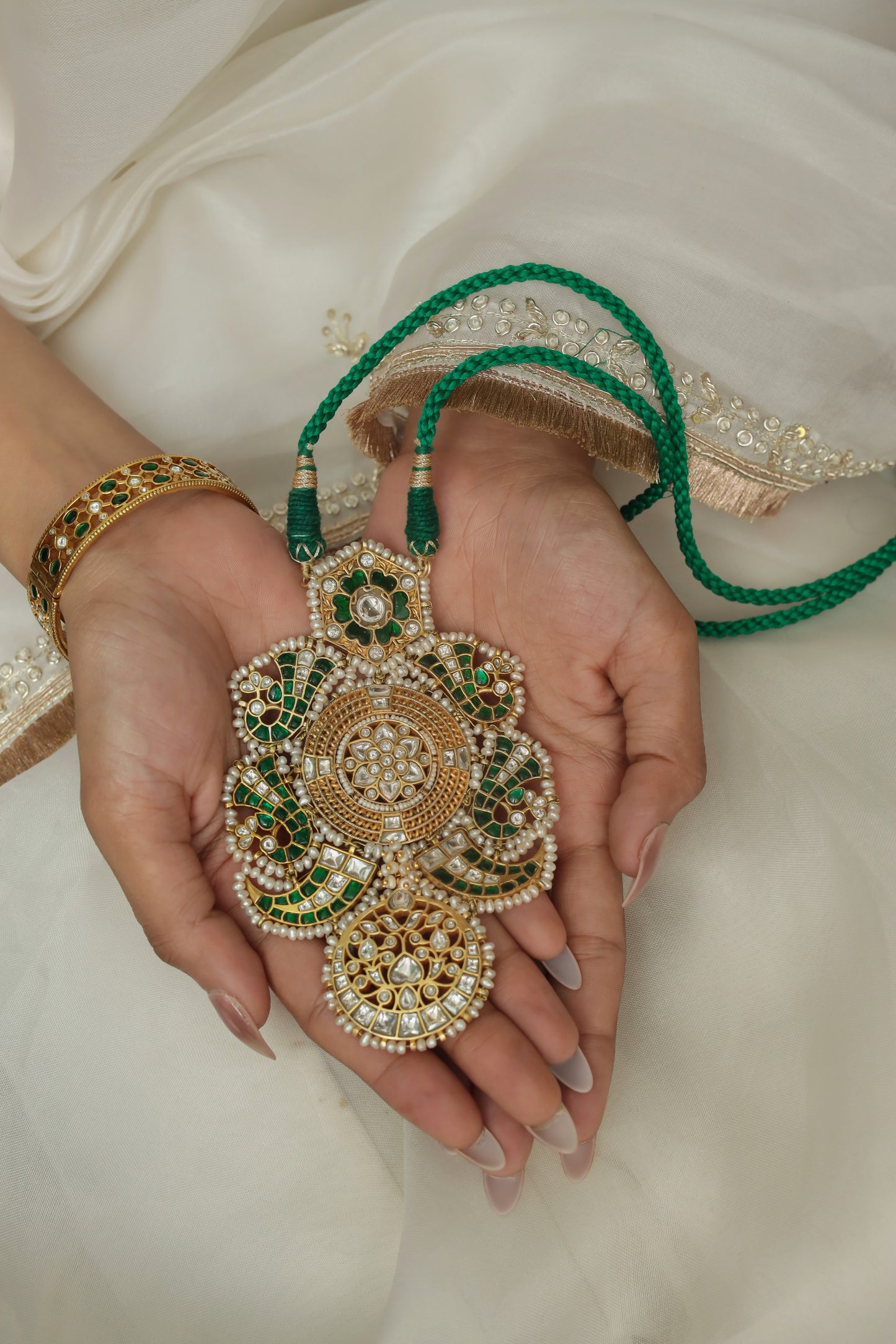 Padma Jadau Necklace Set