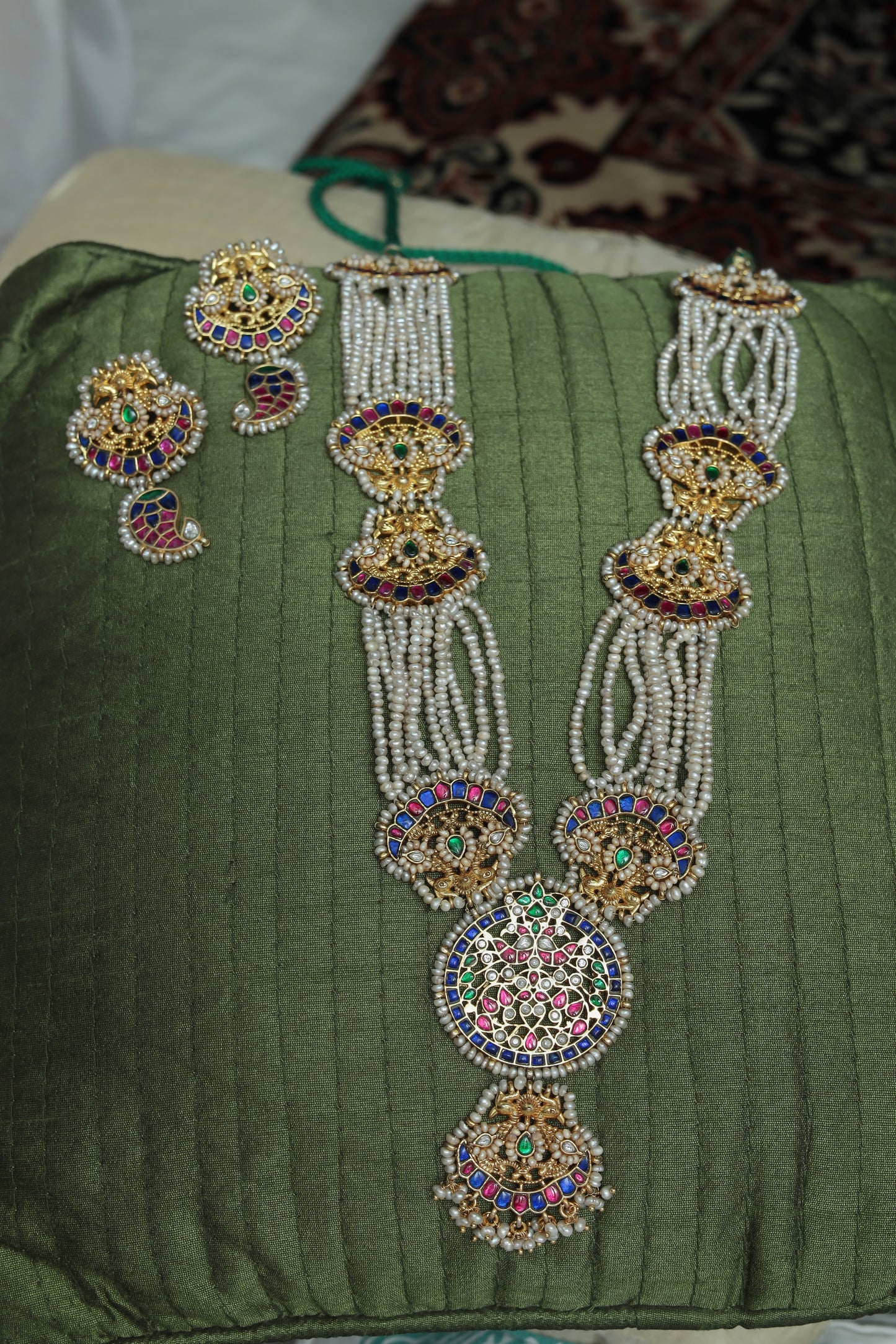 Priya Long Pendant Set