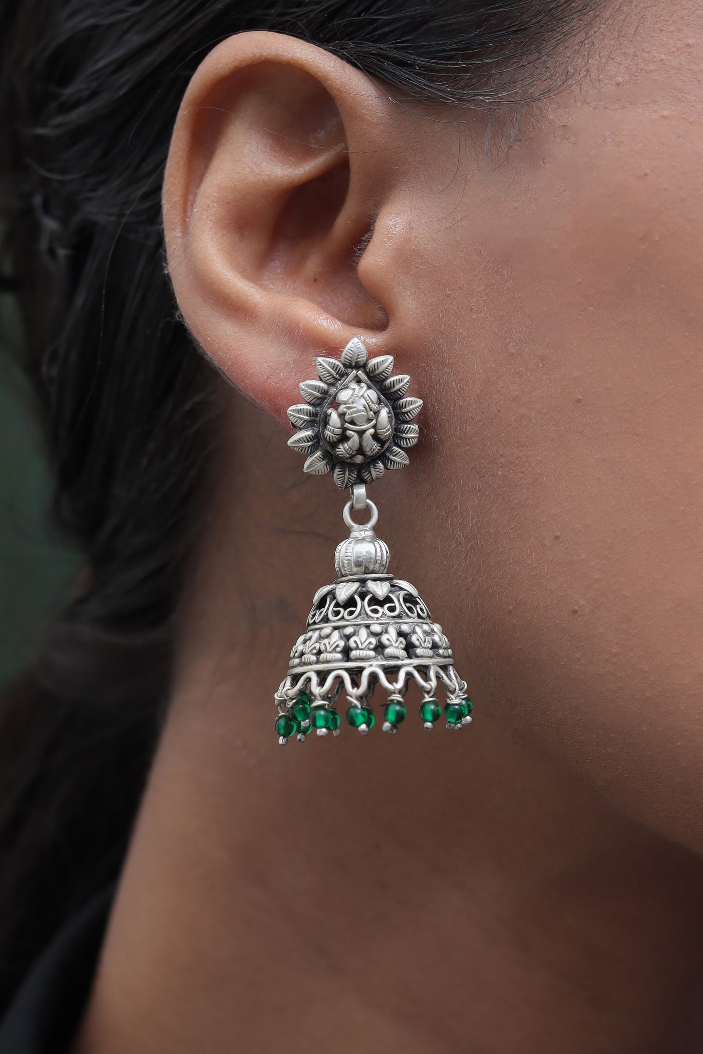 Emerald Glow Blossom