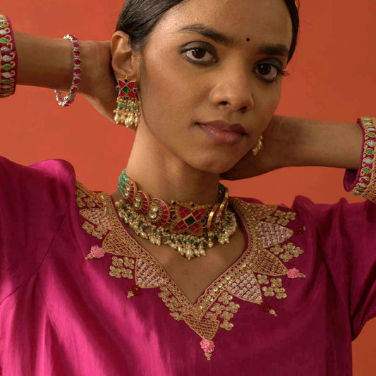 Rani Pink & Green Choker Set