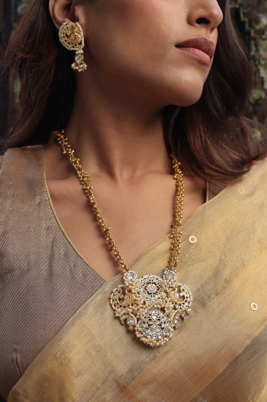 Mayura Jadau Pendant Set