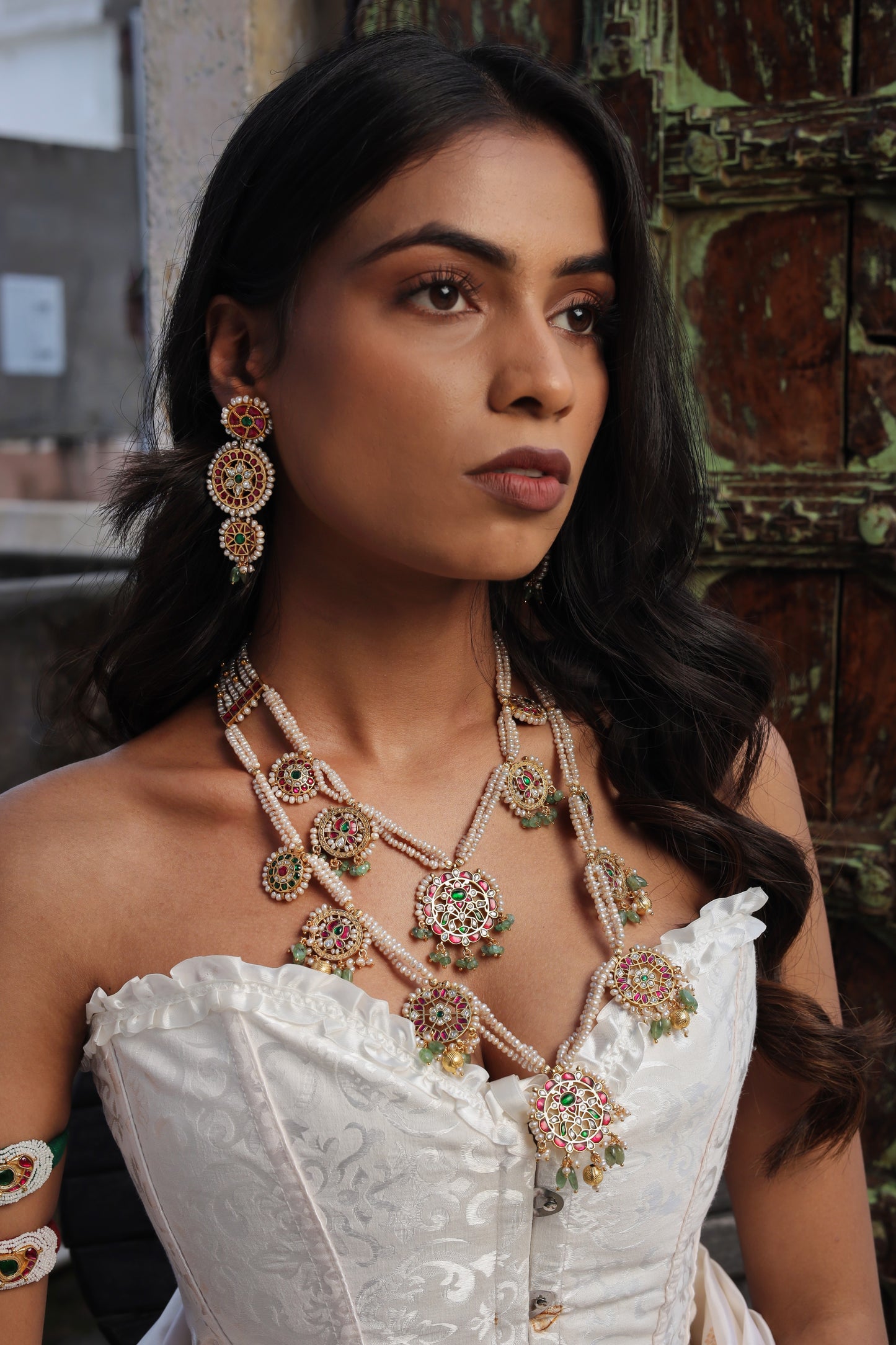 Vamika Jadau Haar Set