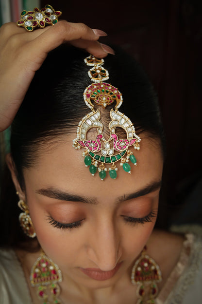Mayuri Jadau Maang Tika