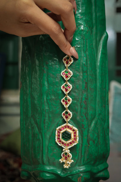 Mohini Jadau Maang Tika