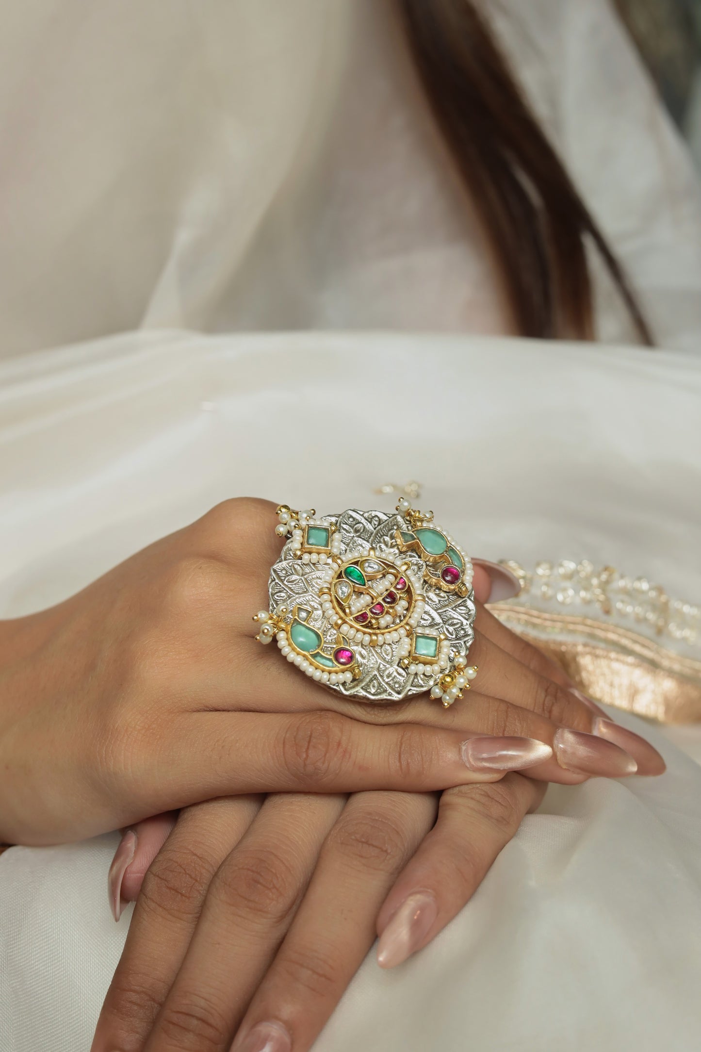 Ratna Jadau Ring