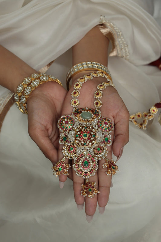 Rani Pendant Set