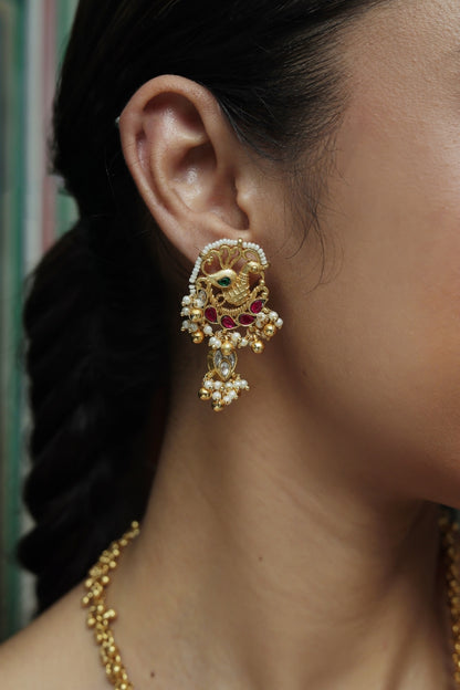 Nargis Pendant Set