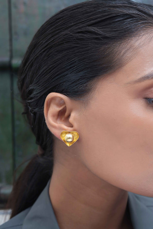 Lustre Heart Studs