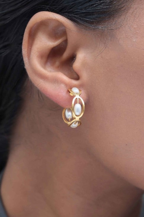 Pearl Orbit Hoops