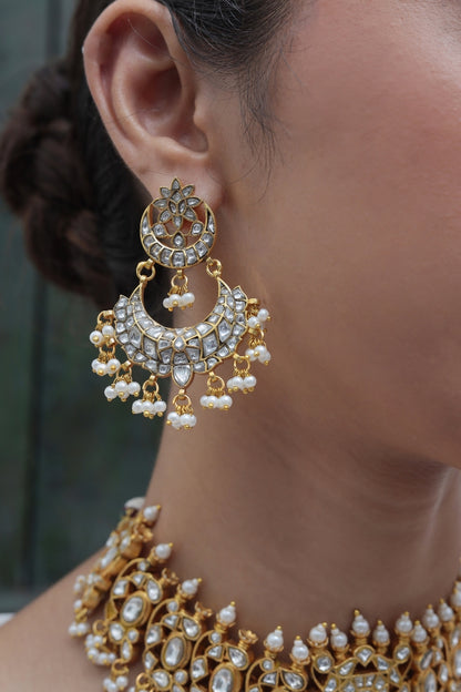 Nazaakat-E-Kundan Choker