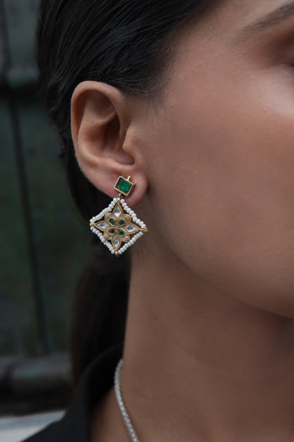 Naina Necklace Set