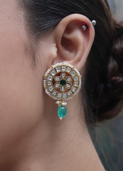 Ratna Pushpa
