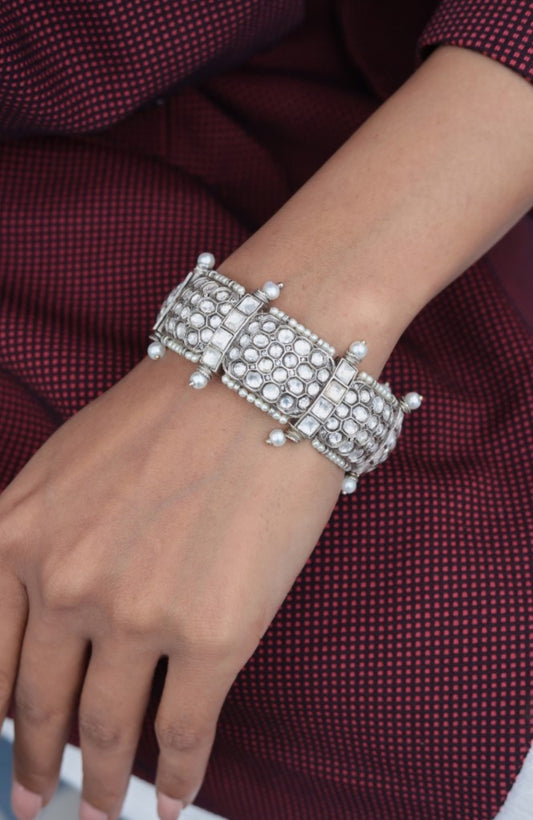 Maharani Charm